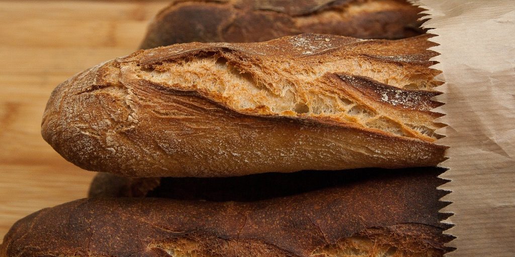 Brotbackautomat Vergleich: Brot zum Grillen backen