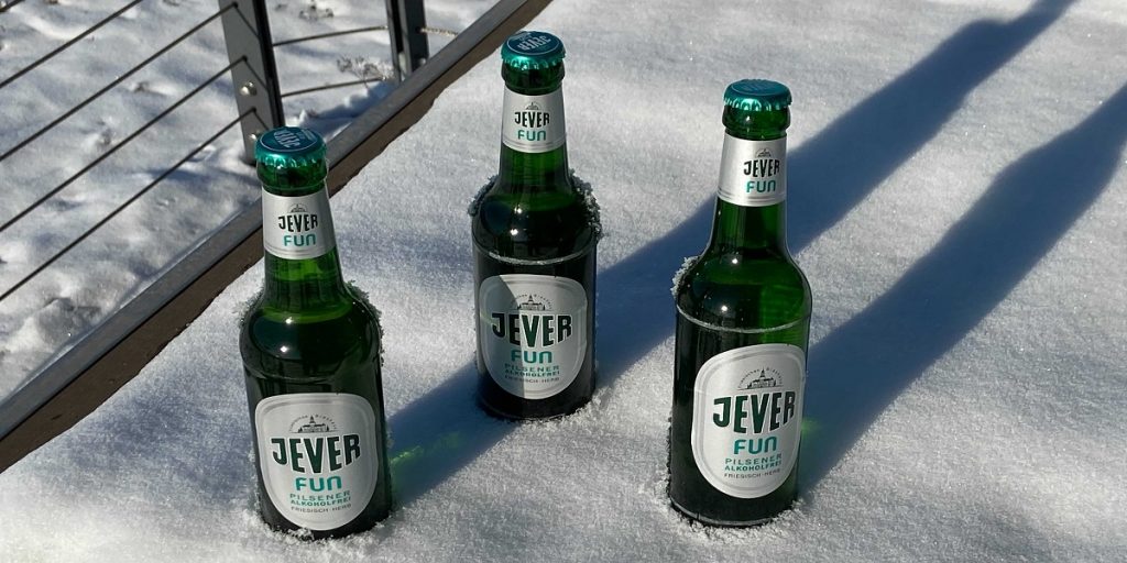 Bier kühlen in 2 Minuten: Ohne Kühlschrank kühlen?